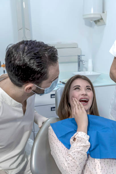 Best Cracked Tooth Emergency Dentist  in Iowa Park, TX